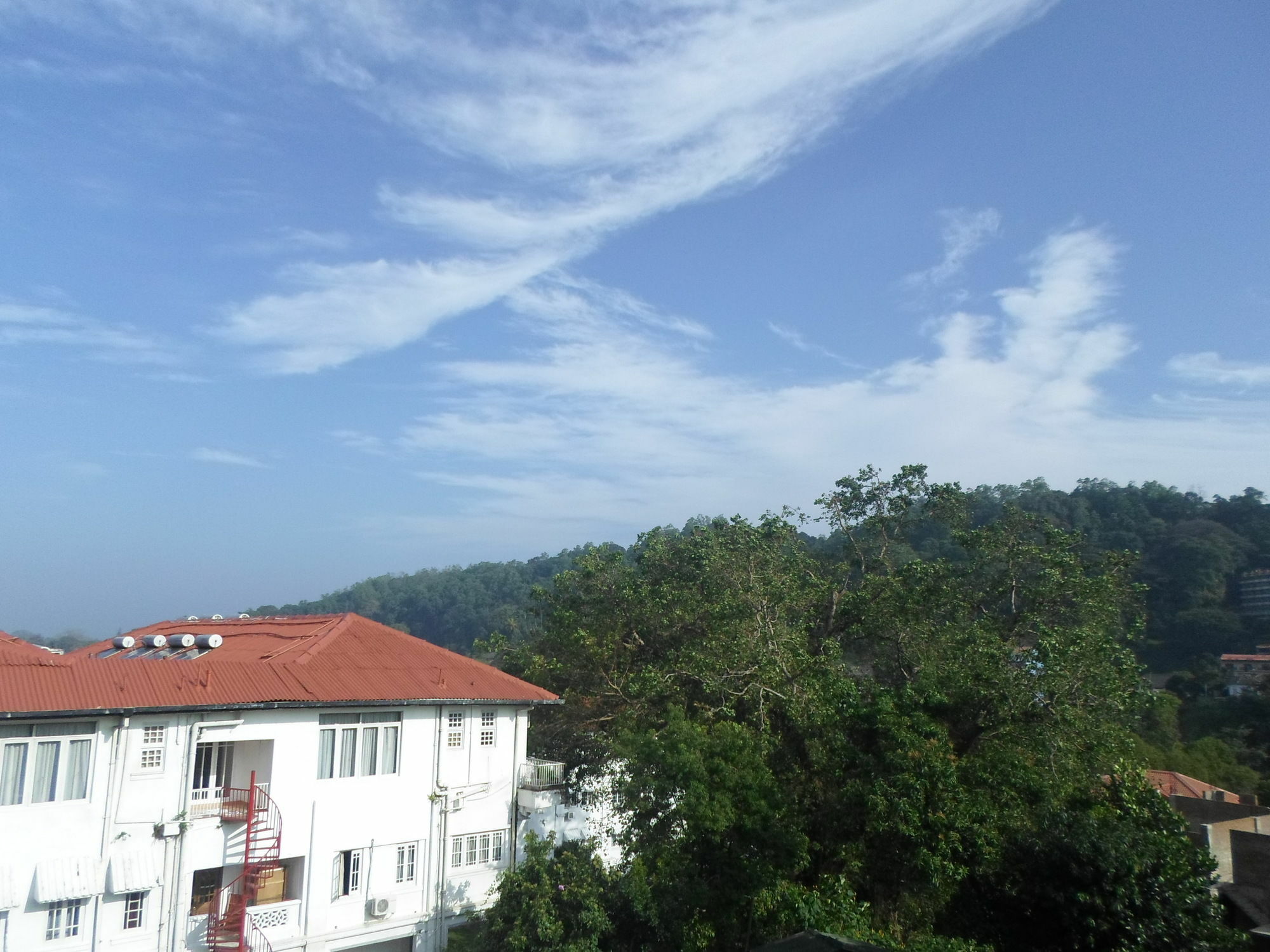 Hotel King Of Kandy Exterior foto